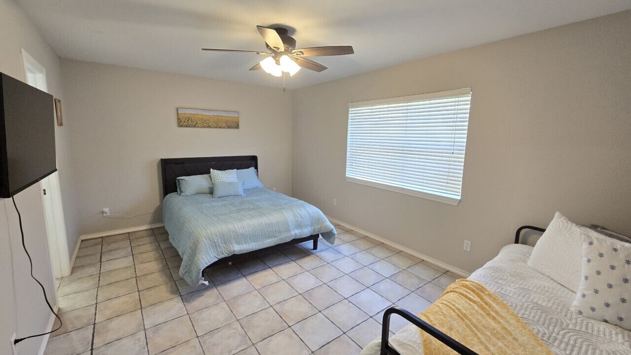 Photo of Bedroom in Leon County