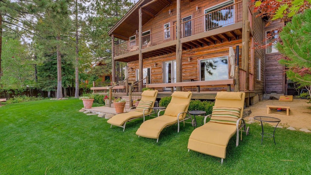 Photo of Patio Balcony in Lake Forest