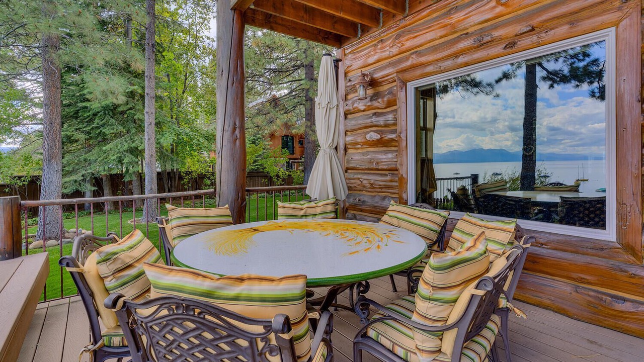 Photo of Outdoor in Lake Forest