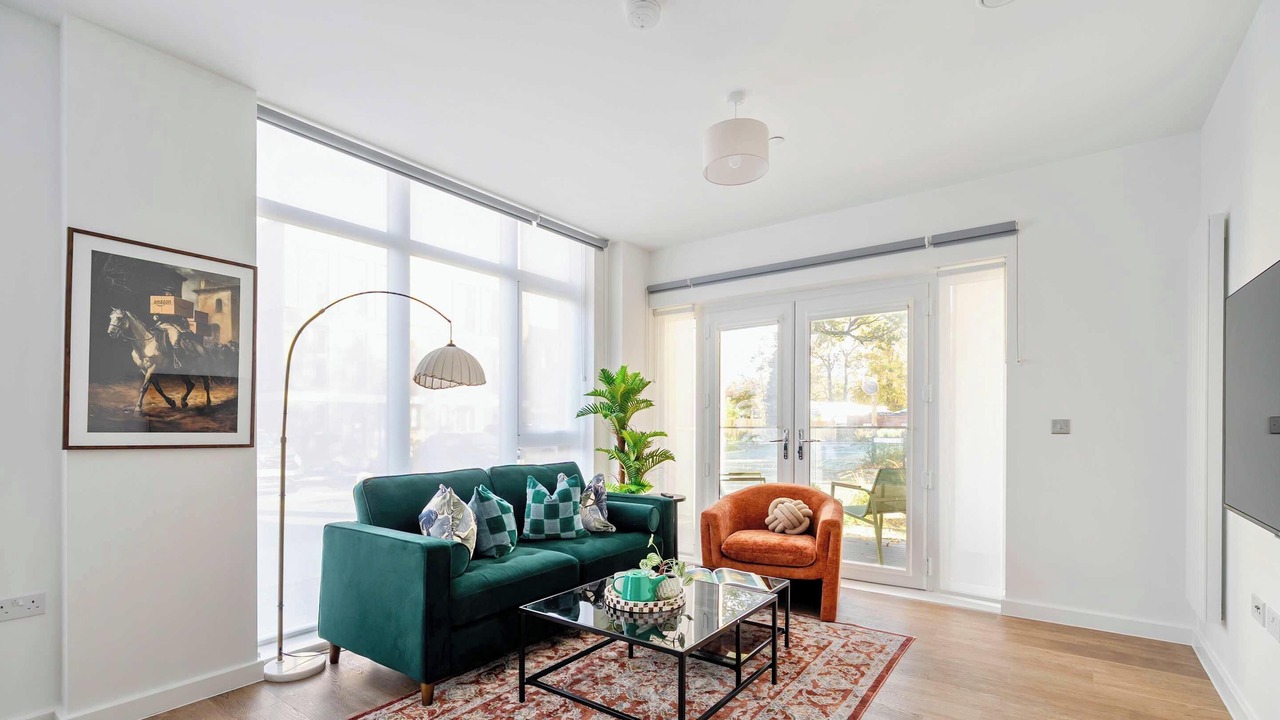 Photo of Patio Balcony in Walton-on-Thames