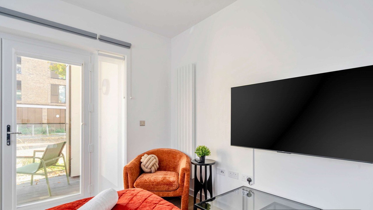 Photo of Bedroom in Walton-on-Thames