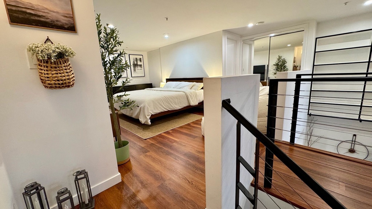 Photo of Bedroom in Hunters Point