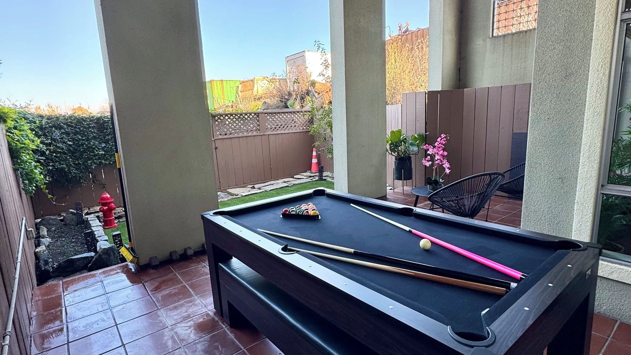 Photo of Patio Balcony in Hunters Point