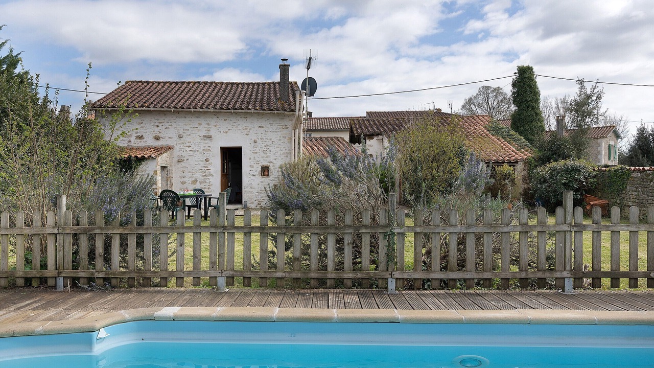 Photo of Outdoor in Saint-Juire-Champgillon