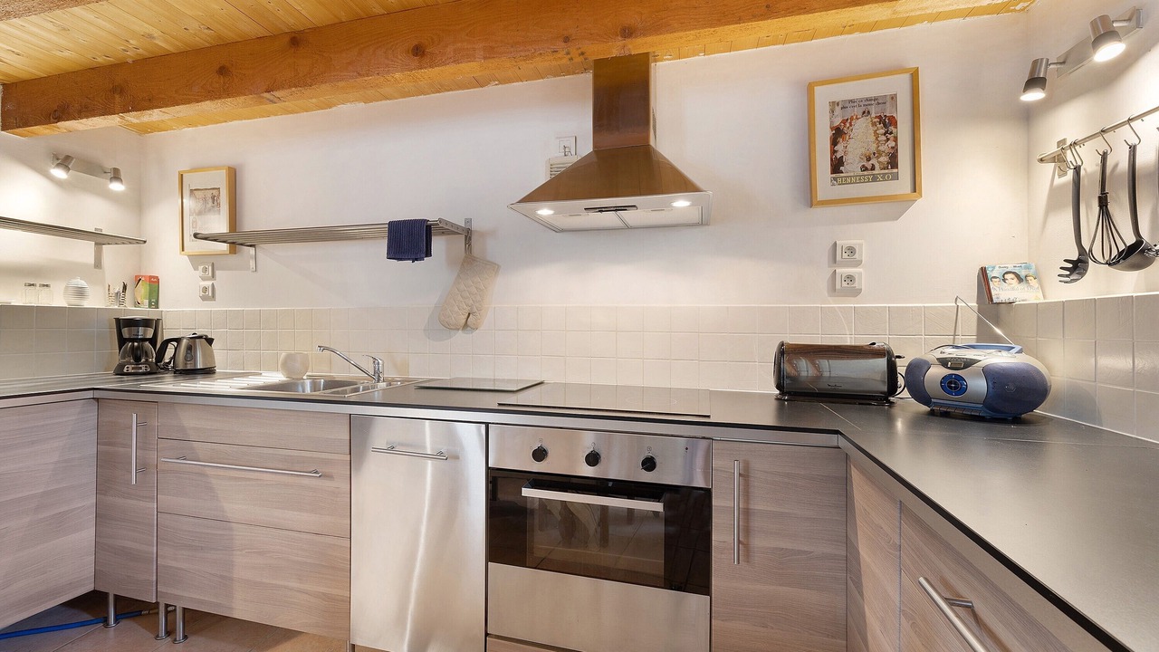 Photo of Kitchen in Saint-Juire-Champgillon