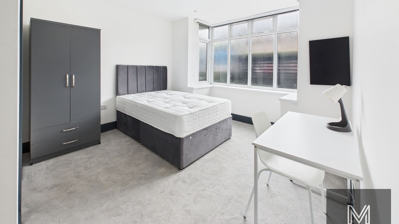 Photo of Others in Filton