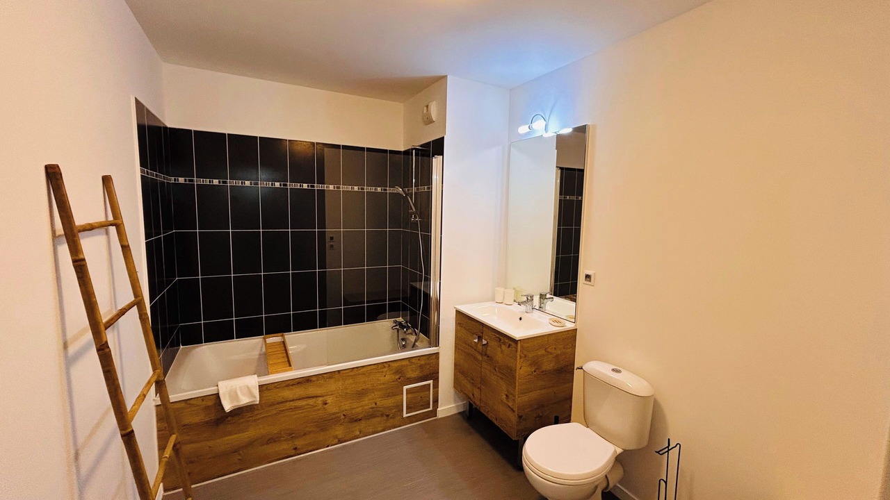 Photo of Bathroom in Bezannes