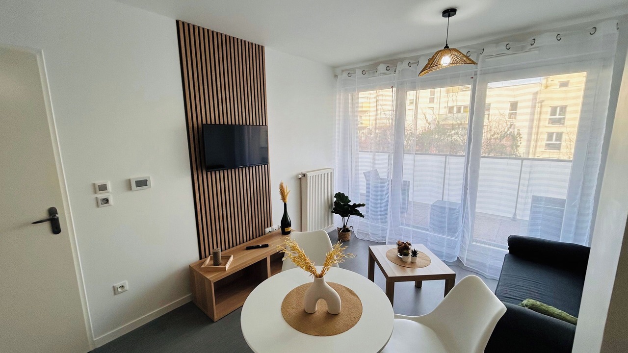 Photo of Livingroom in Bezannes