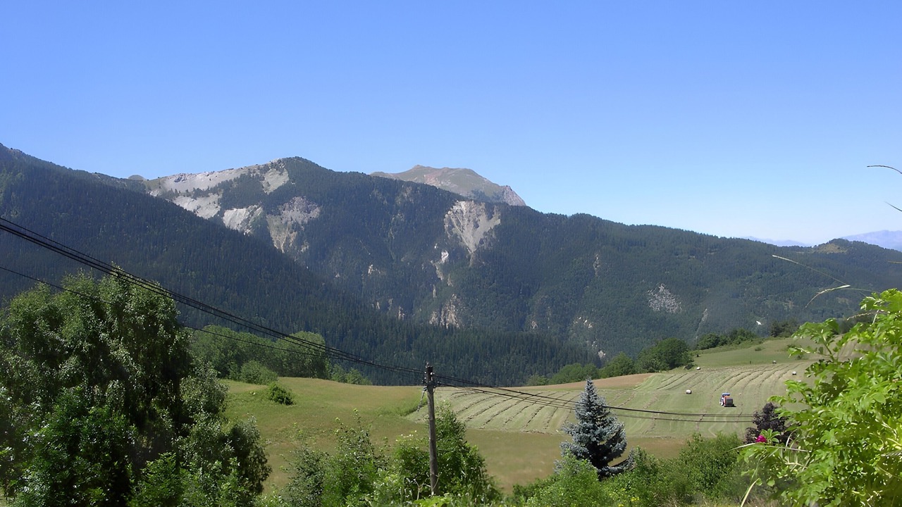 Photo of Others in Crots