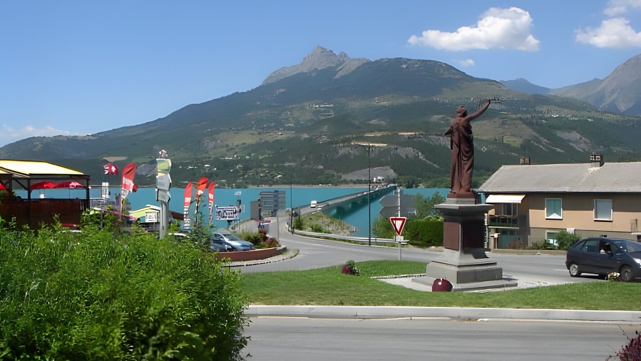 Photo of Others in Crots