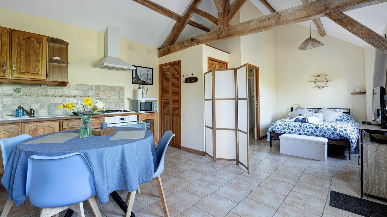 Photo of Bedroom in Armaille