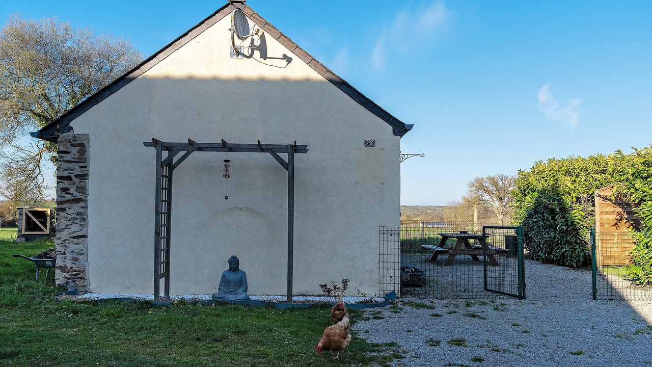 Photo of Outdoor in Armaille