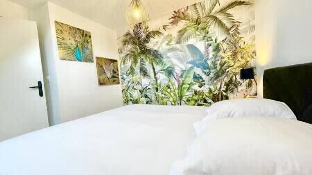 Photo of Bedroom in Saint-Nazaire