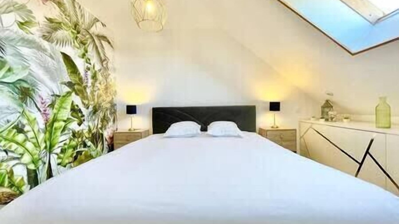 Photo of Bedroom in Saint-Nazaire