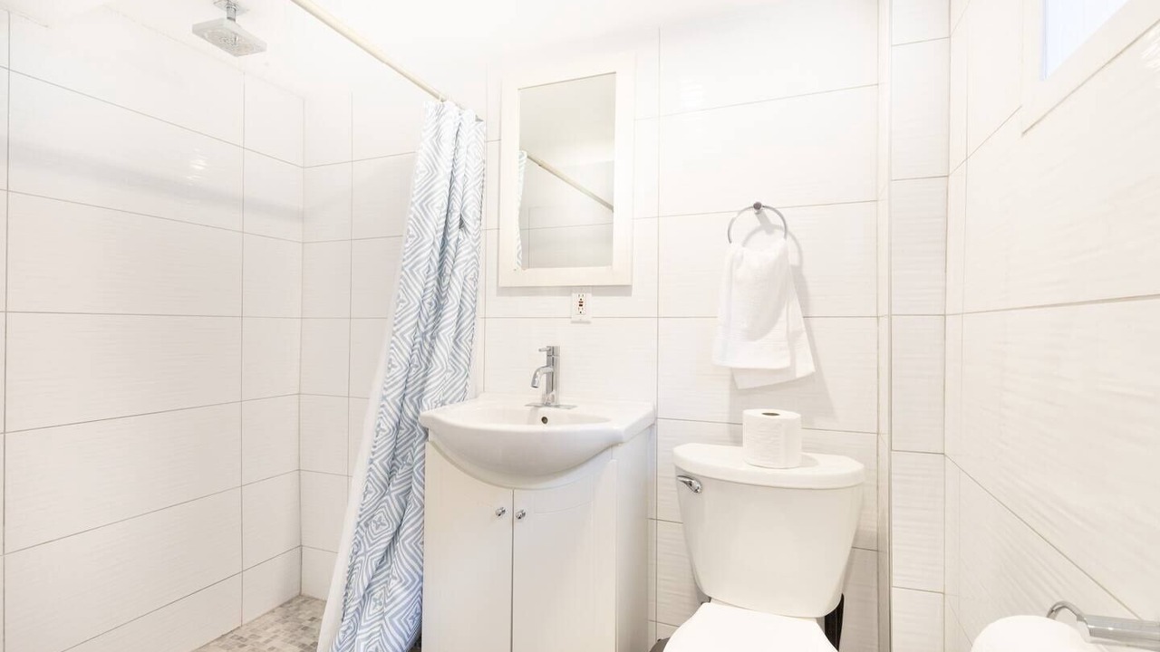 Photo of Bathroom in Newtonbrook