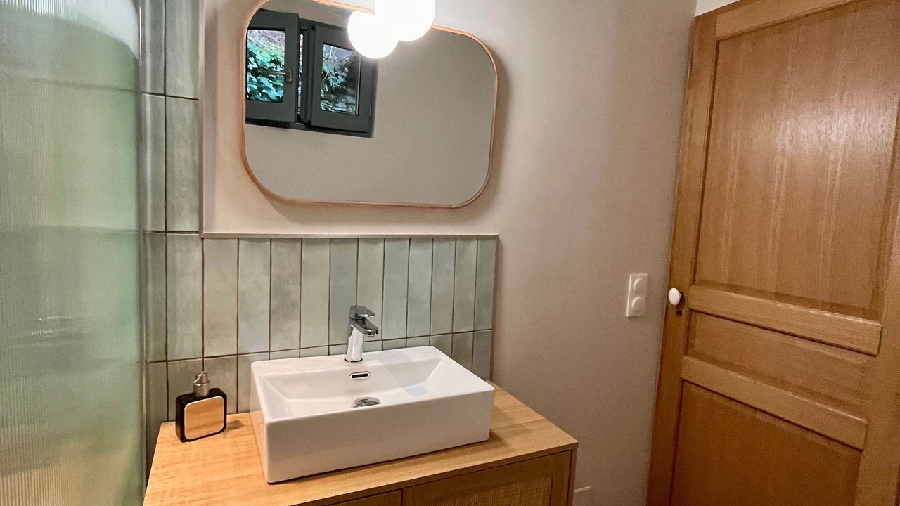 Photo of Bathroom in Gourdon