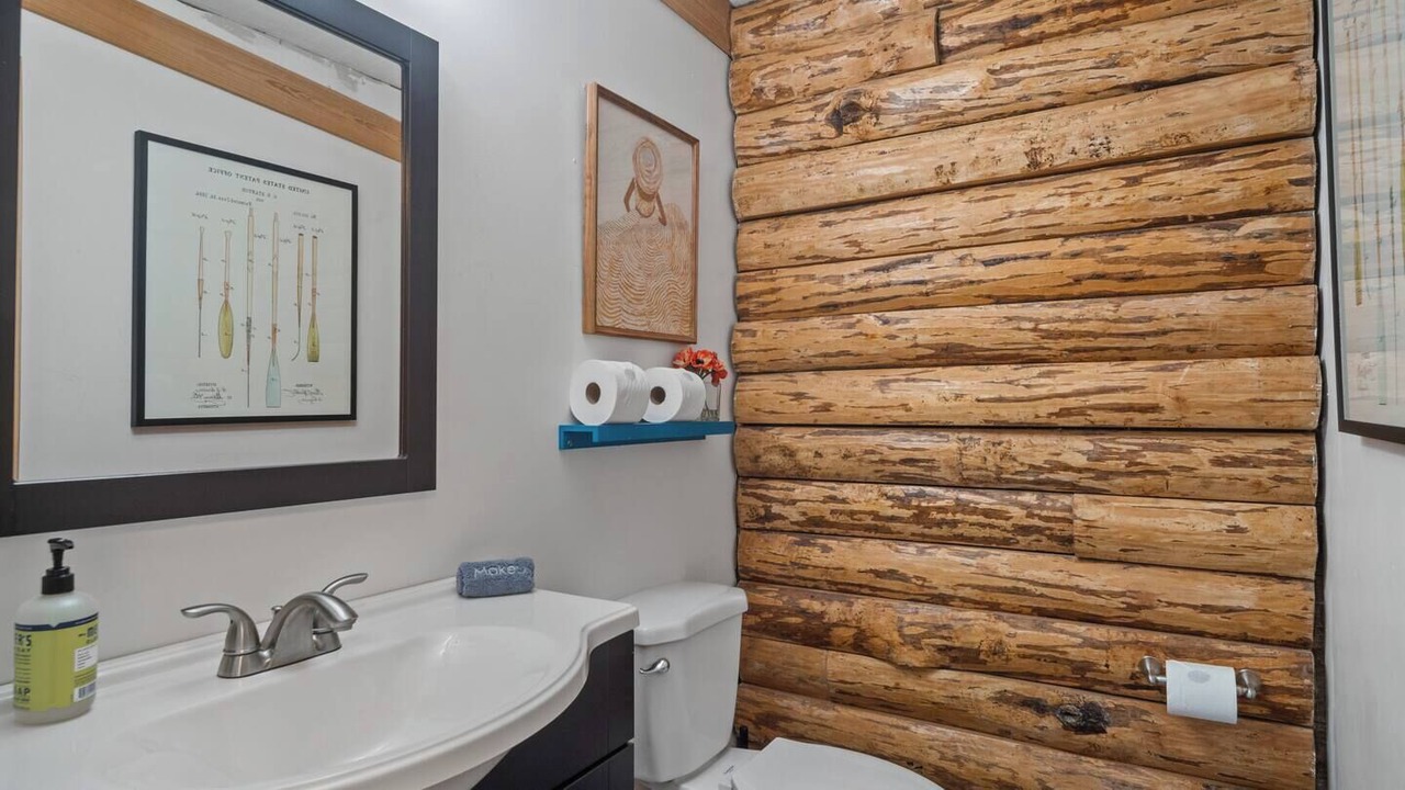 Photo of Bathroom in Bracey