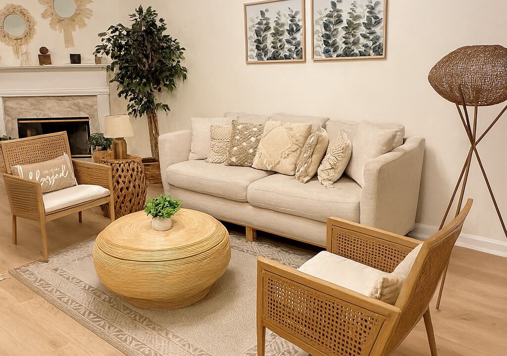 Photo of Livingroom in Lawrenceville