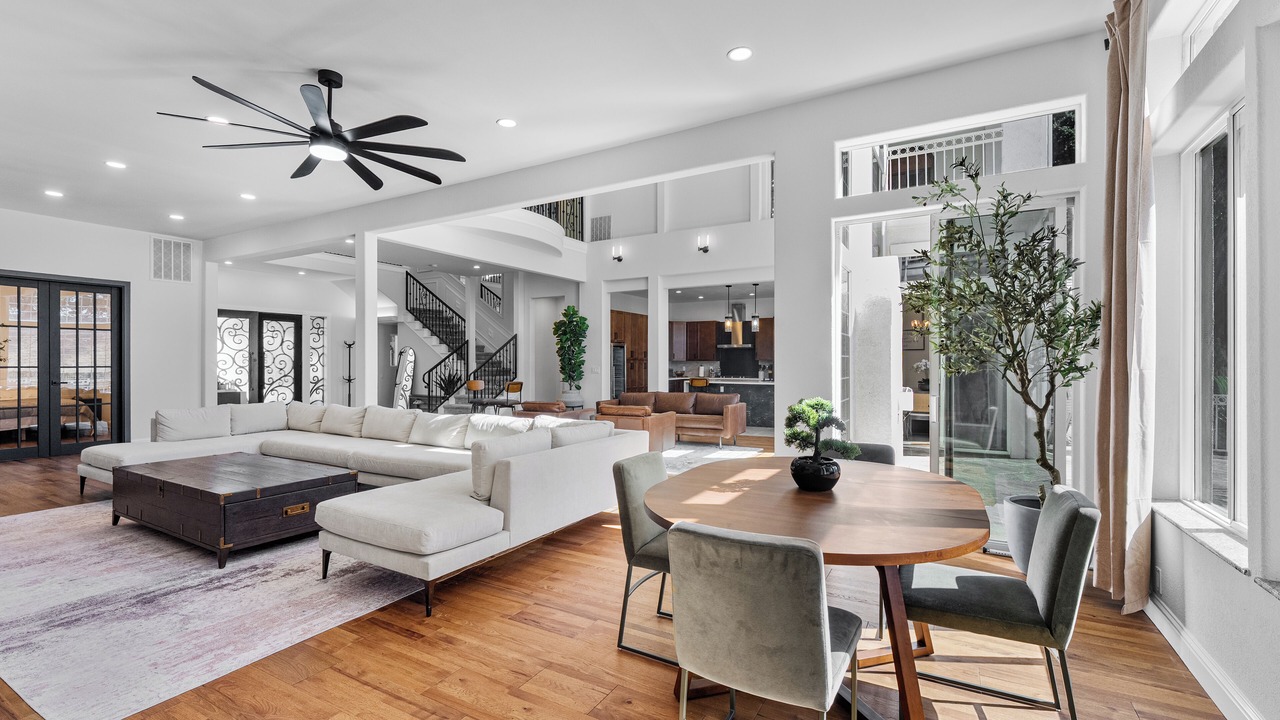 Photo of Others in Pocket