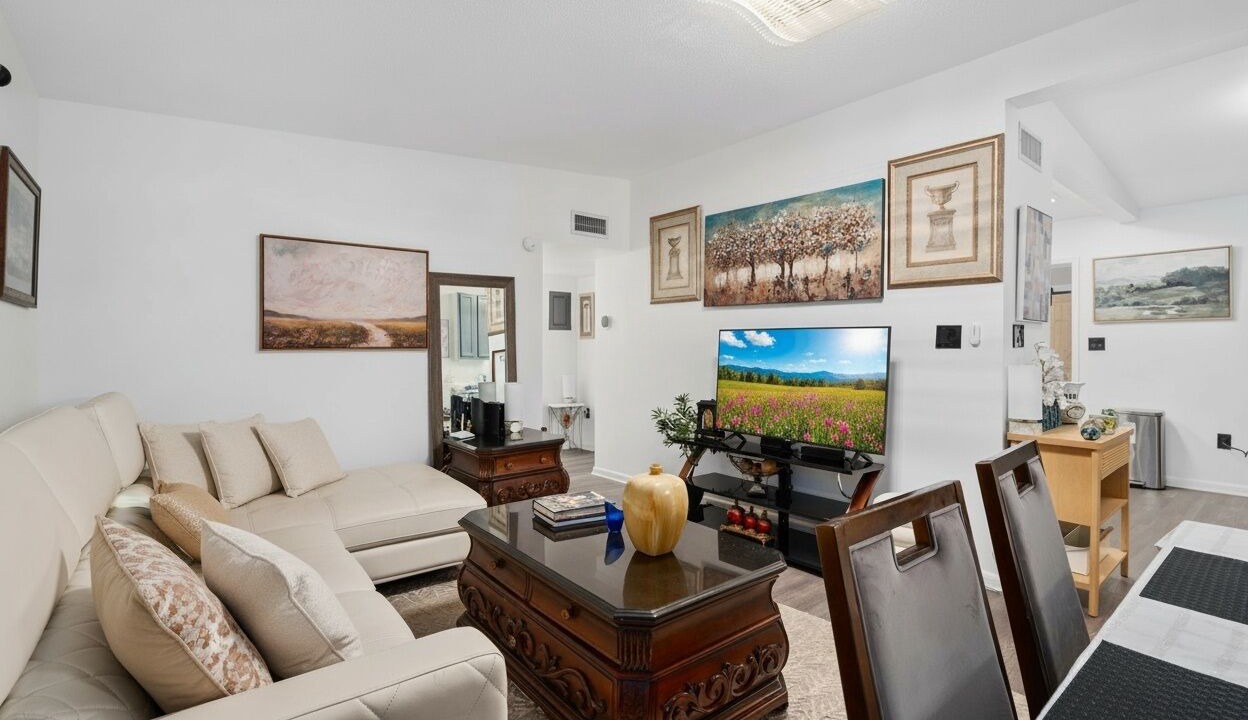 Photo of Livingroom in Lake Mary