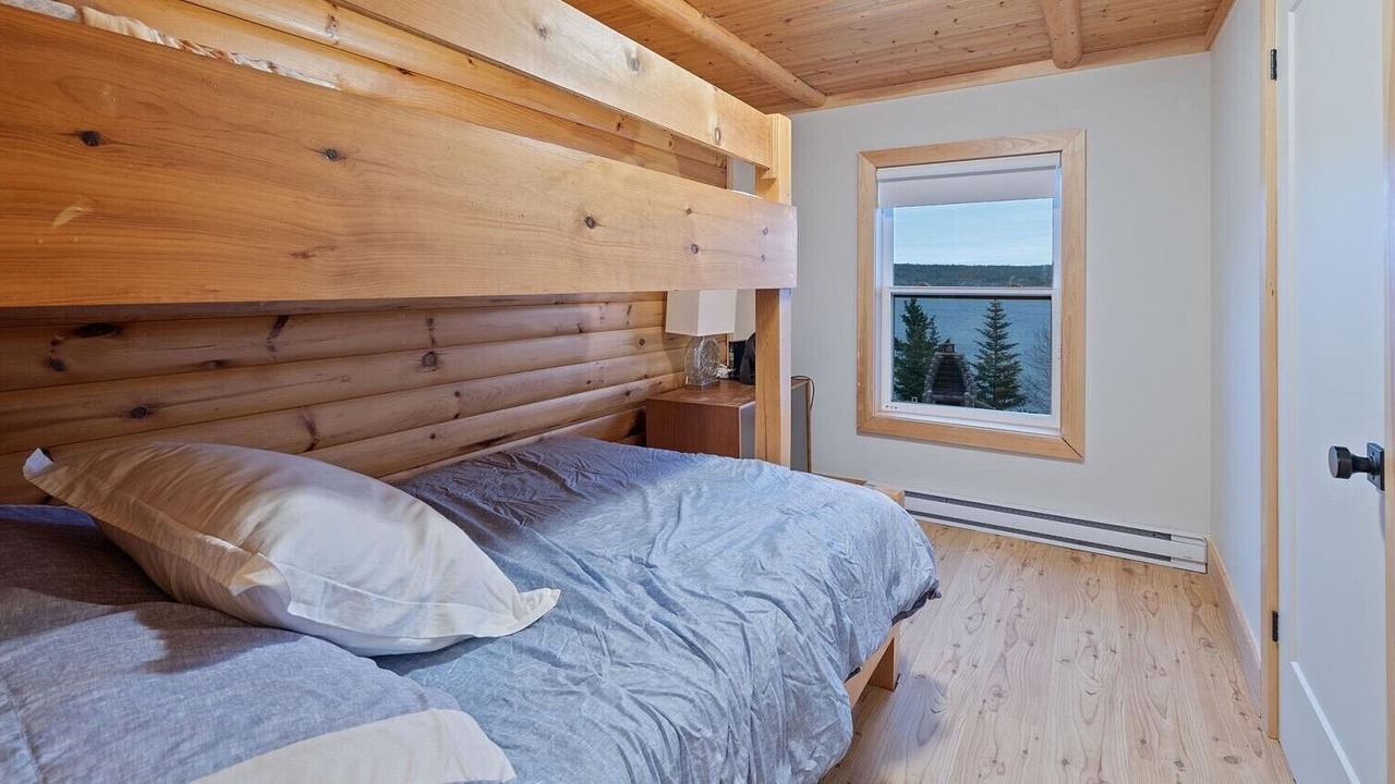 Photo of Bedroom in Terra Nova