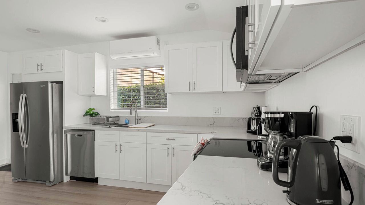 Photo of Kitchen in Canoga Park