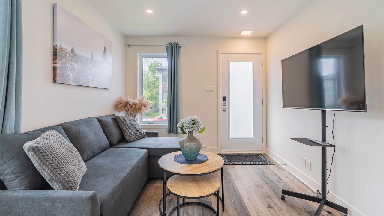 Photo of Livingroom in Lafleche