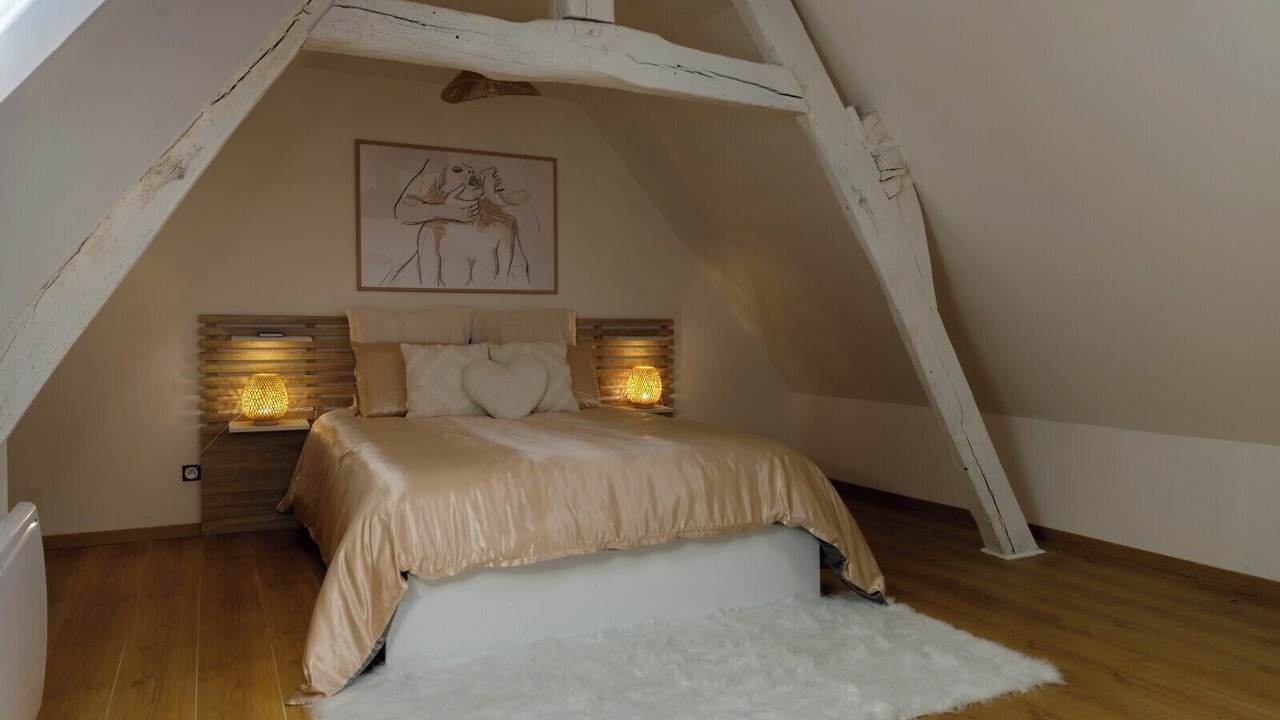 Photo of Bedroom in Belabre