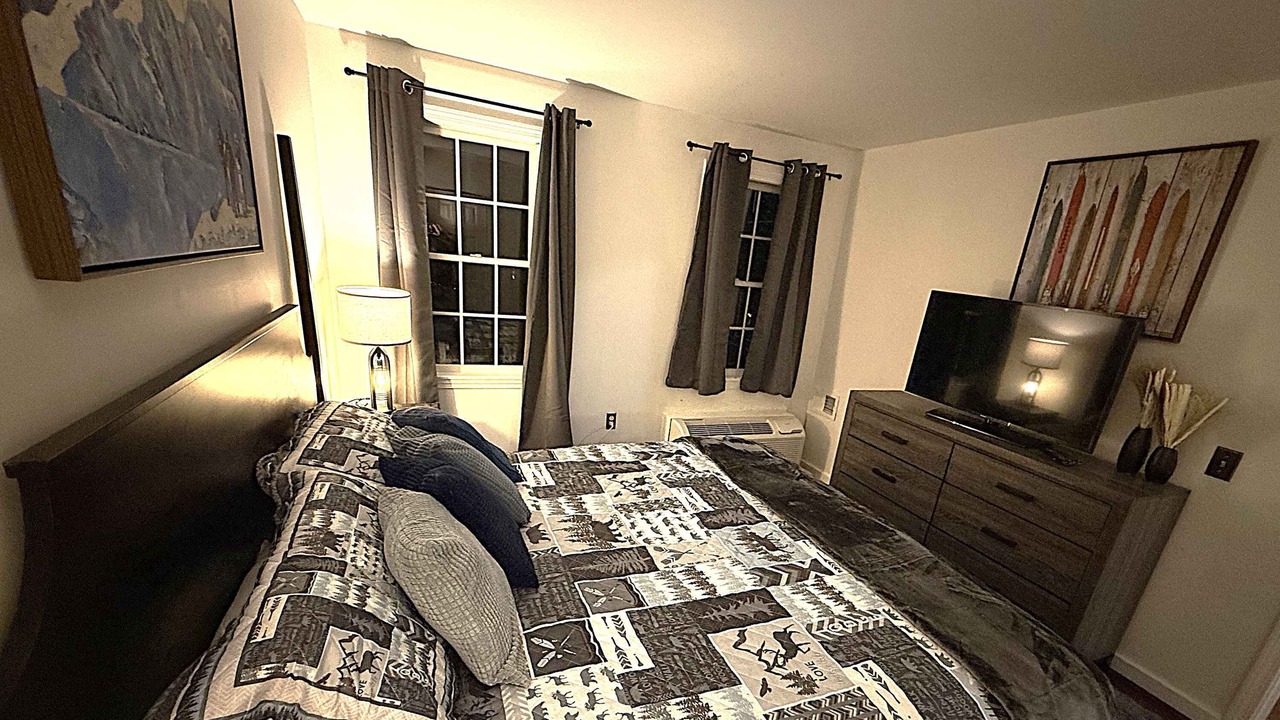 Photo of Others in Hancock