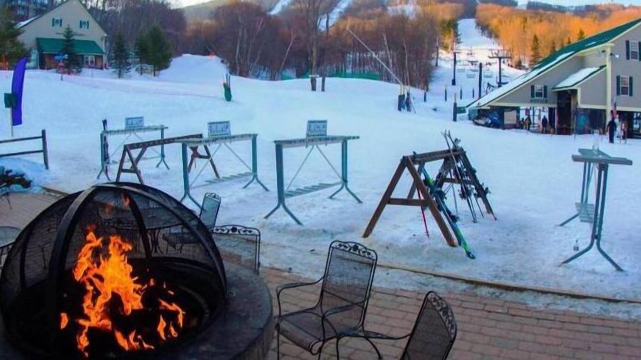 Photo of Outdoor in Hancock