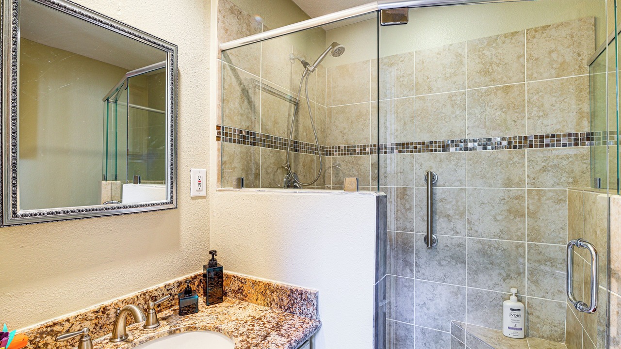 Photo of Bathroom in Alden Bridge