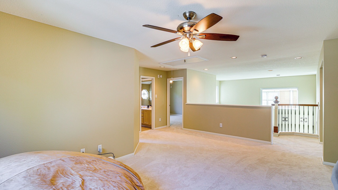 Photo of Bedroom in Alden Bridge