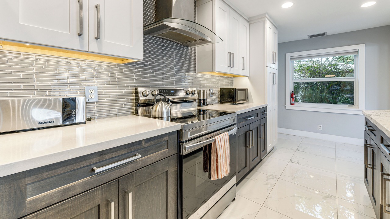 Photo of Kitchen in Tropic Palms