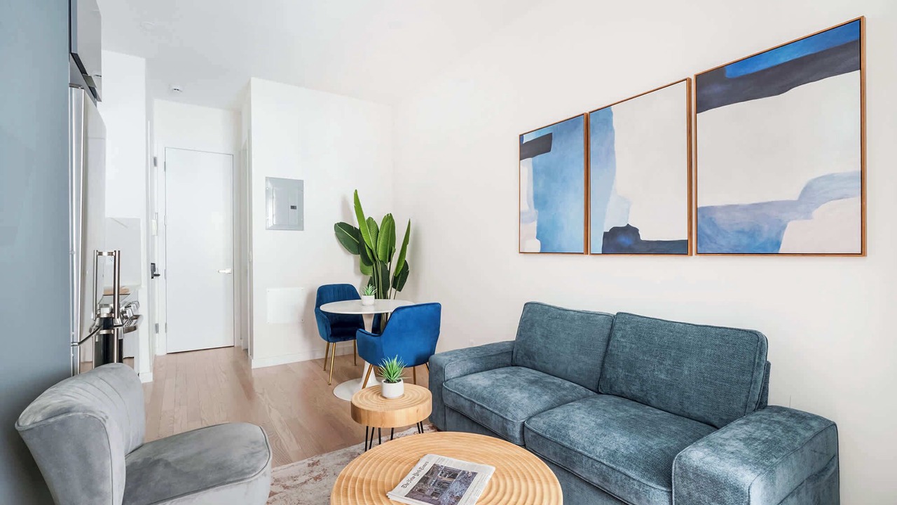 Photo of Livingroom in Gramercy