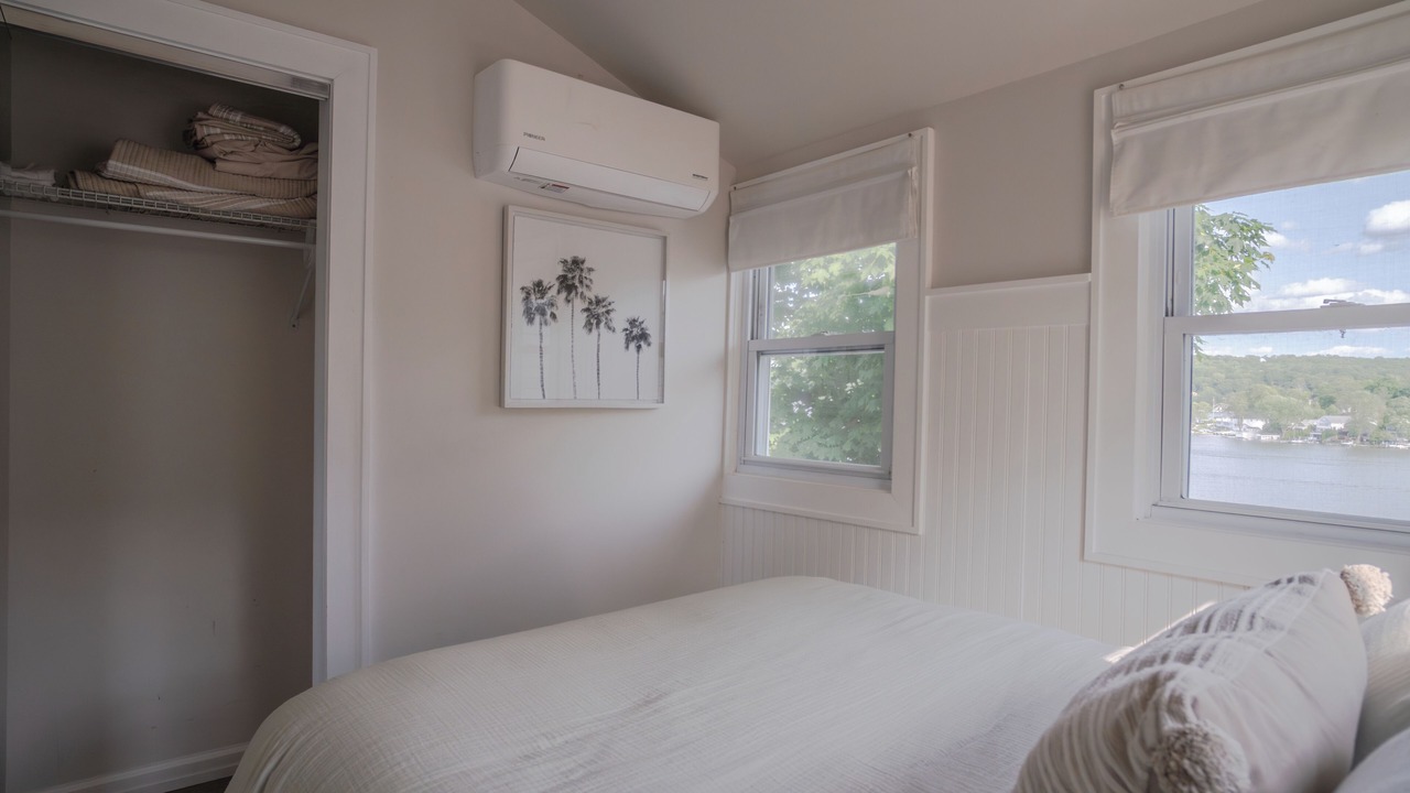 Photo of Bedroom in Hopatcong