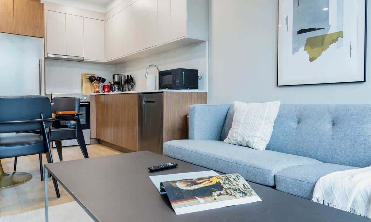 Photo of Livingroom in Greenpoint