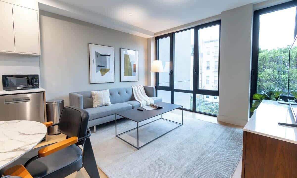 Photo of Livingroom in Greenpoint