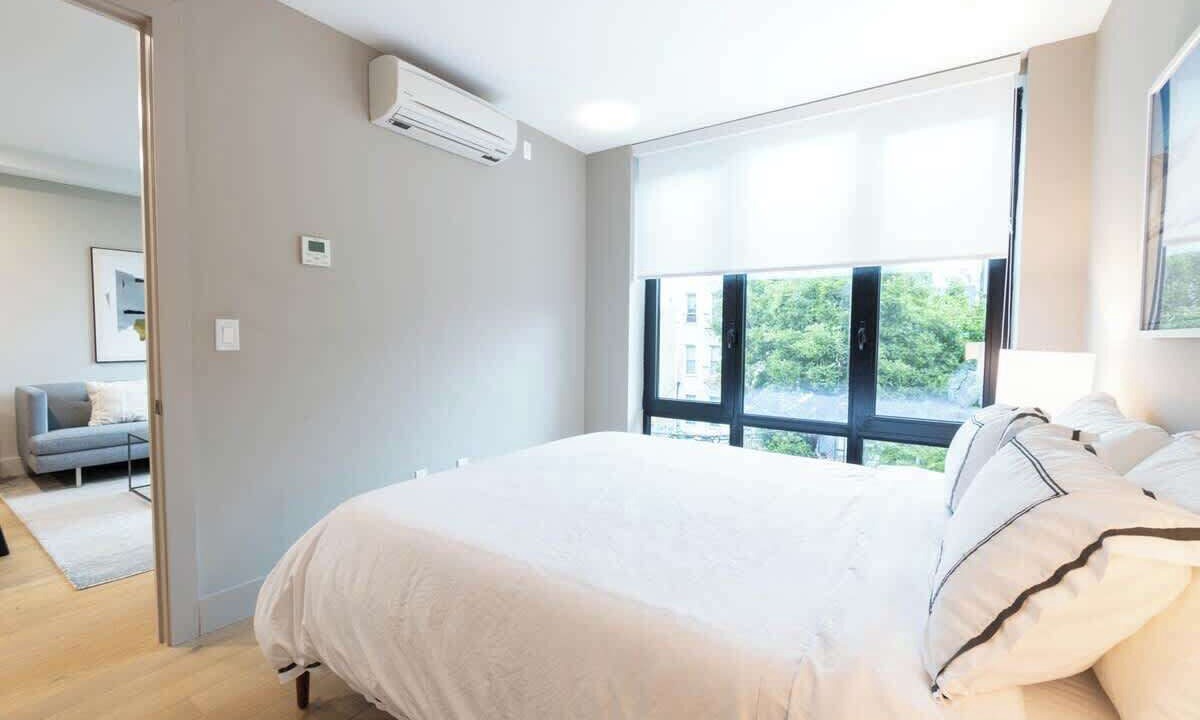 Photo of Bedroom in Greenpoint