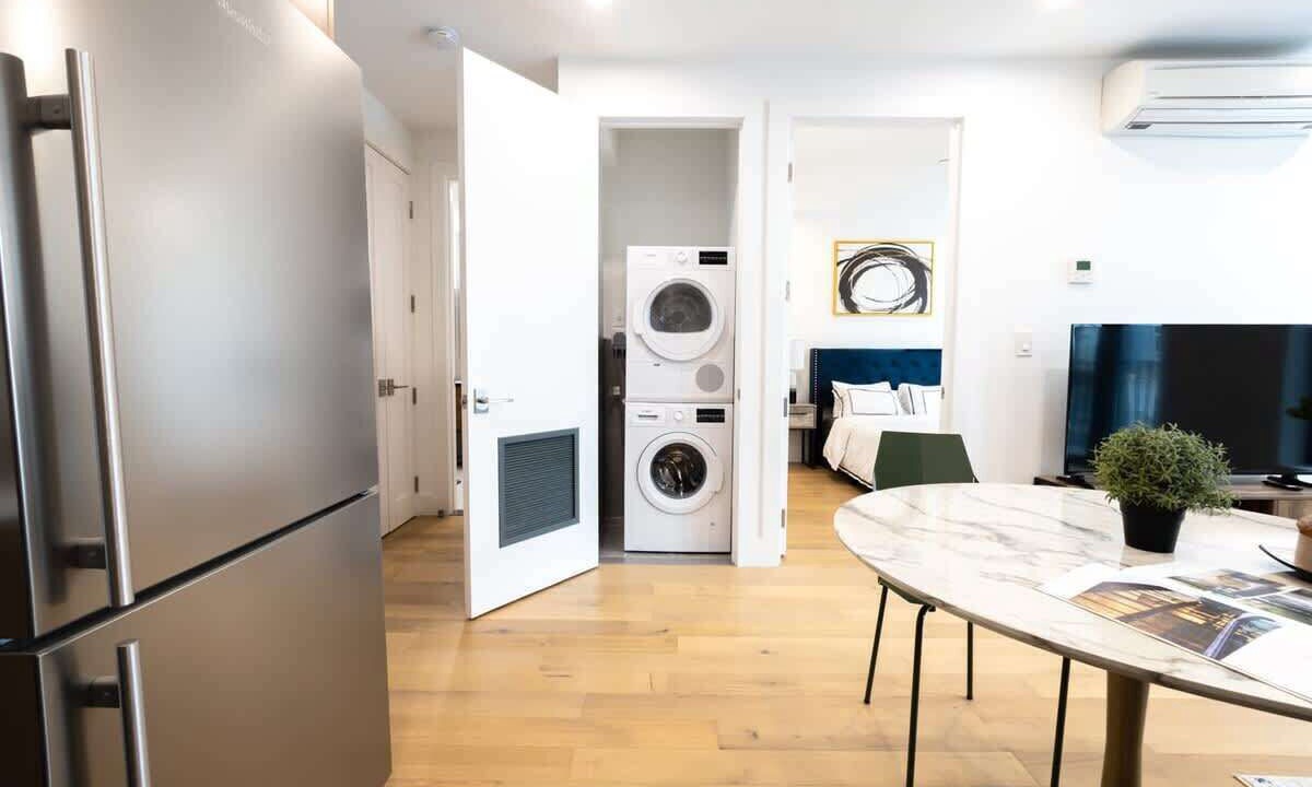 Photo of Bedroom in Greenpoint