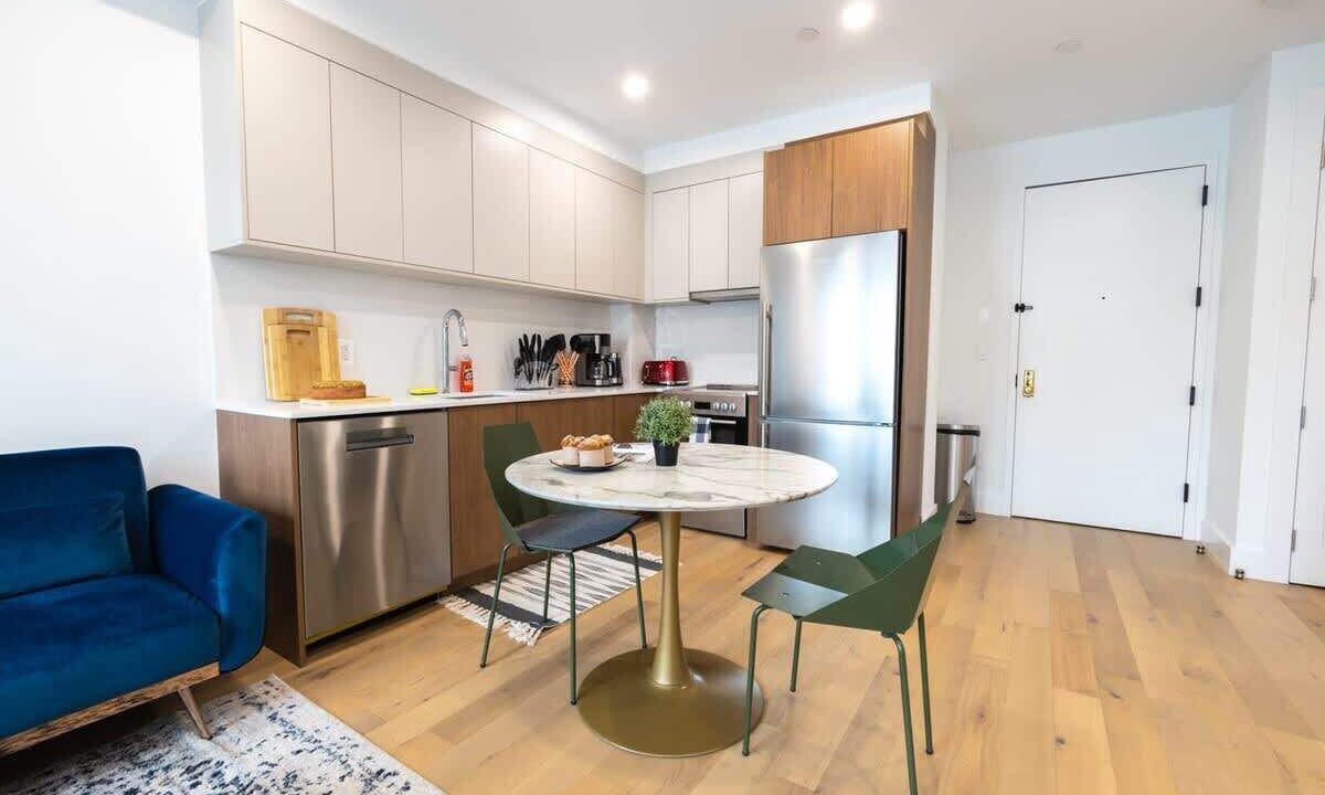 Photo of Others in Greenpoint