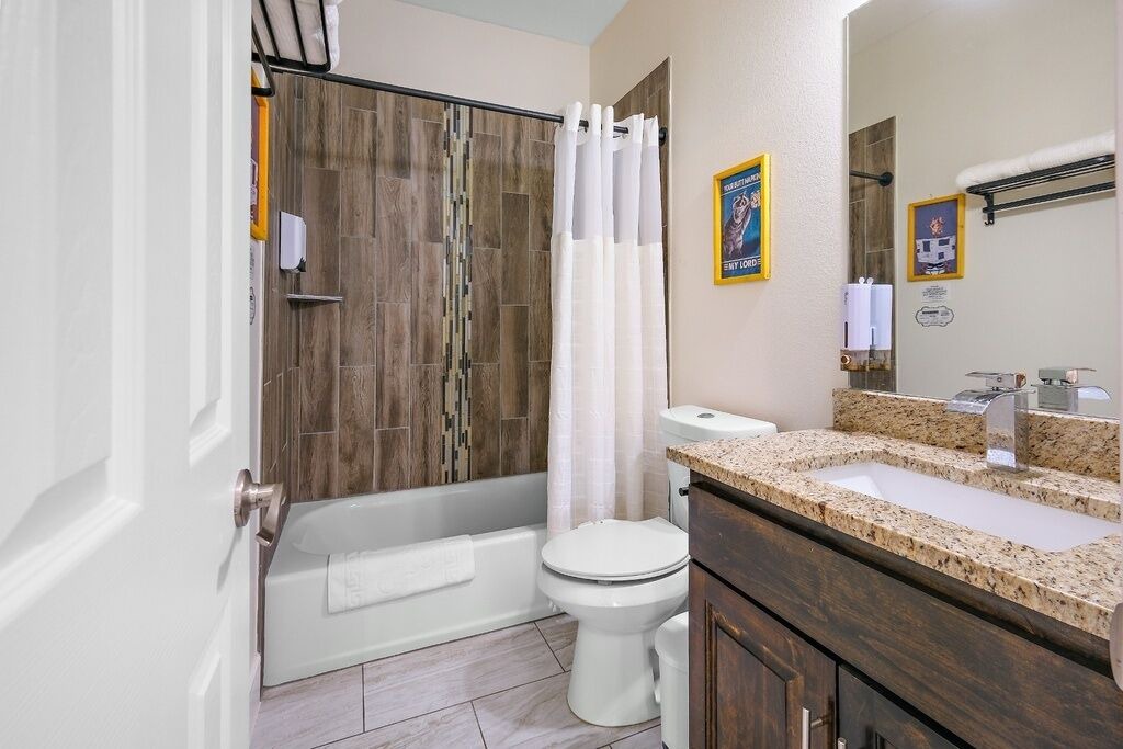 Photo of Bathroom in Dale