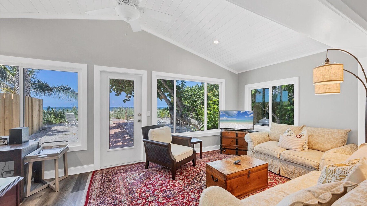 Photo of Livingroom in Boca Grande