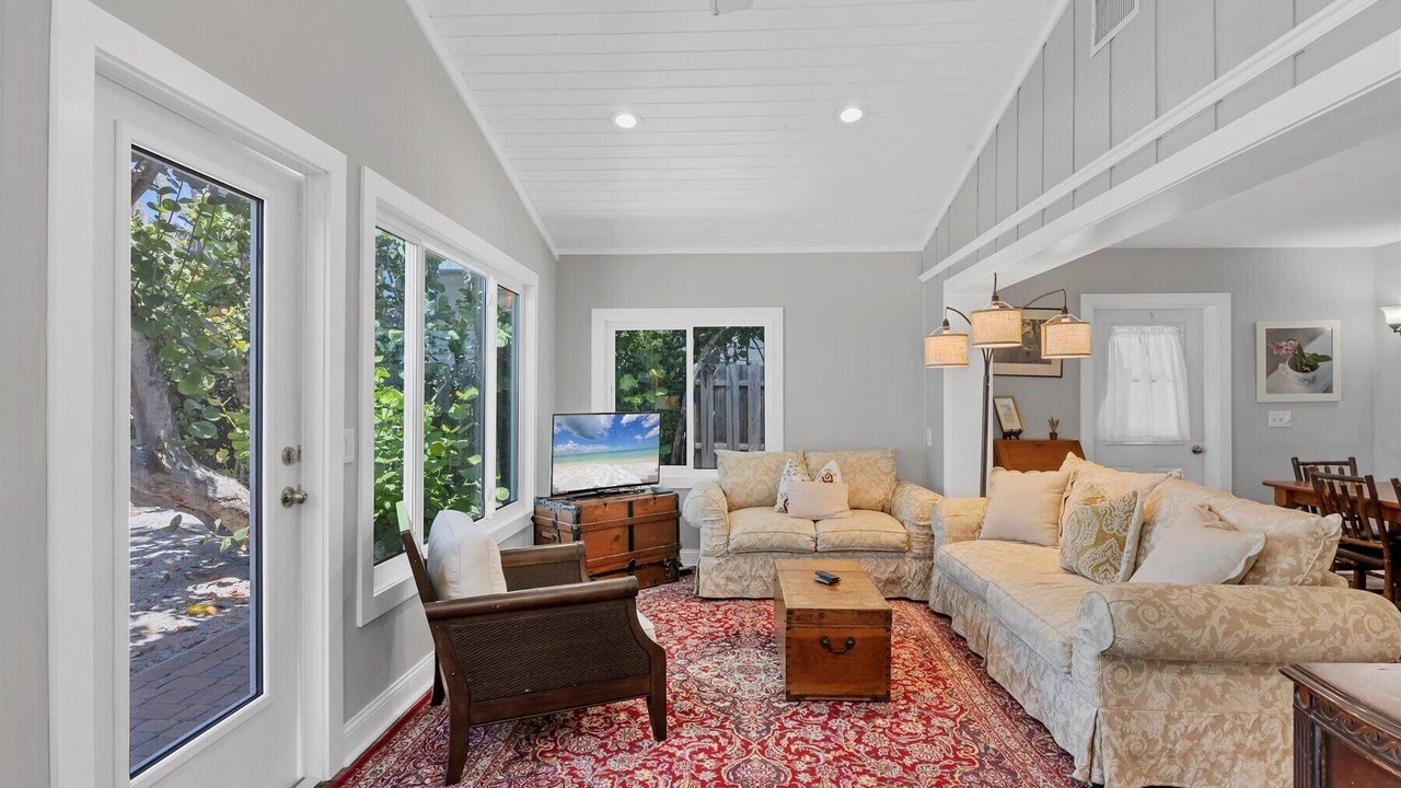 Photo of Livingroom in Boca Grande