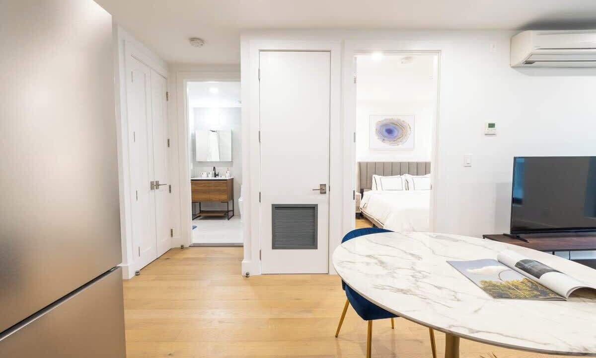 Photo of Bedroom in Greenpoint