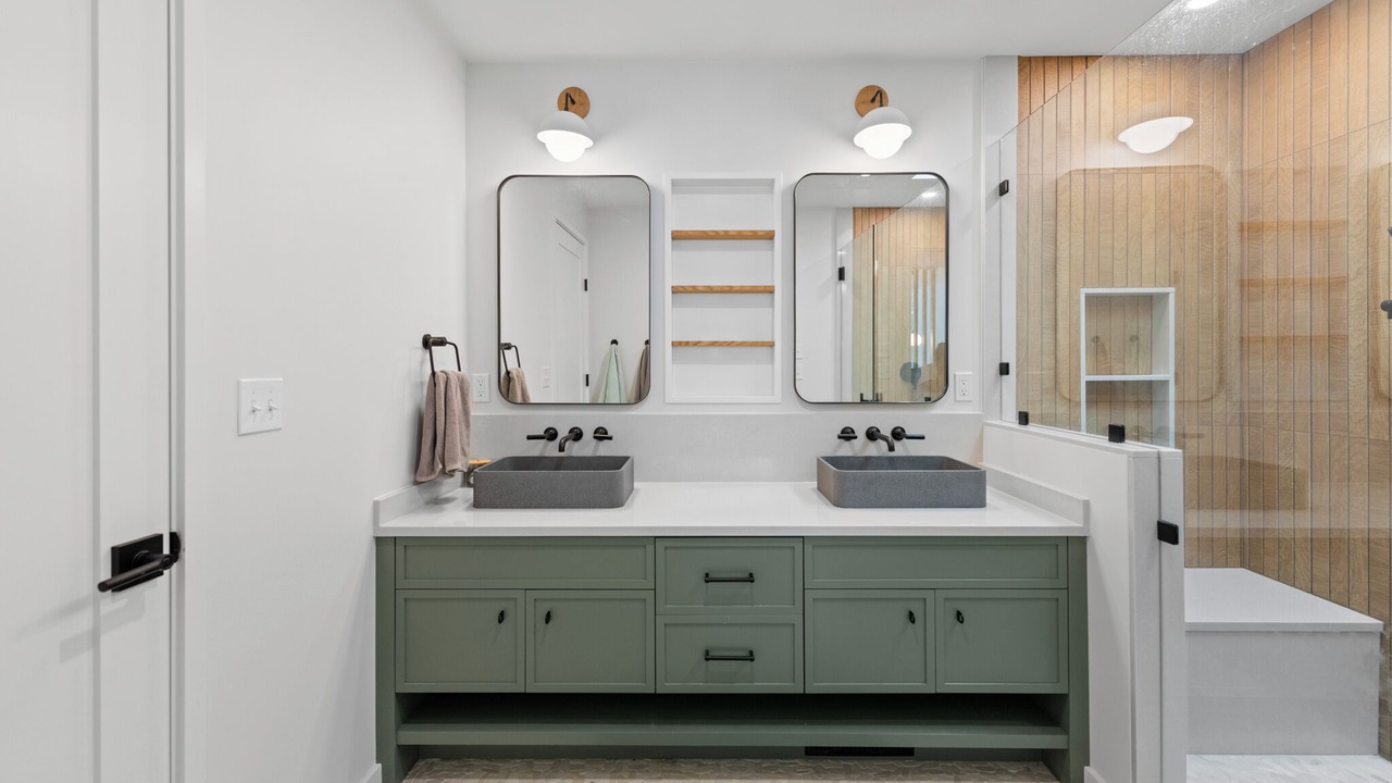 Photo of Bathroom in Lochmere