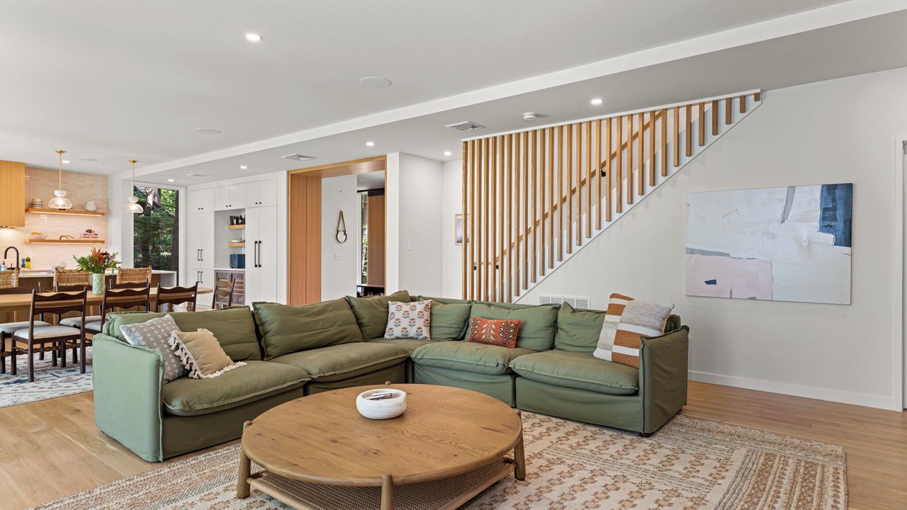 Photo of Livingroom in Lochmere