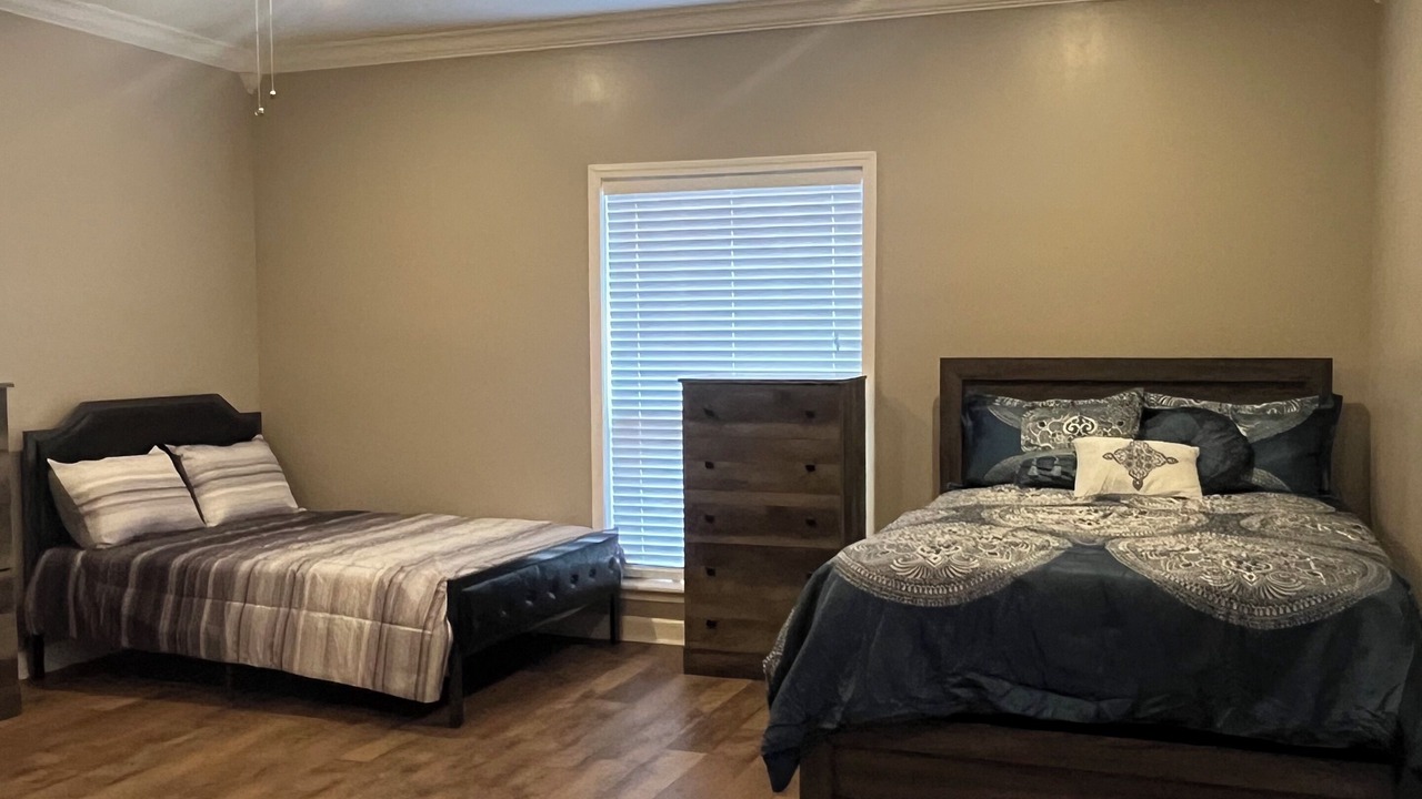 Photo of Bedroom in White Hall