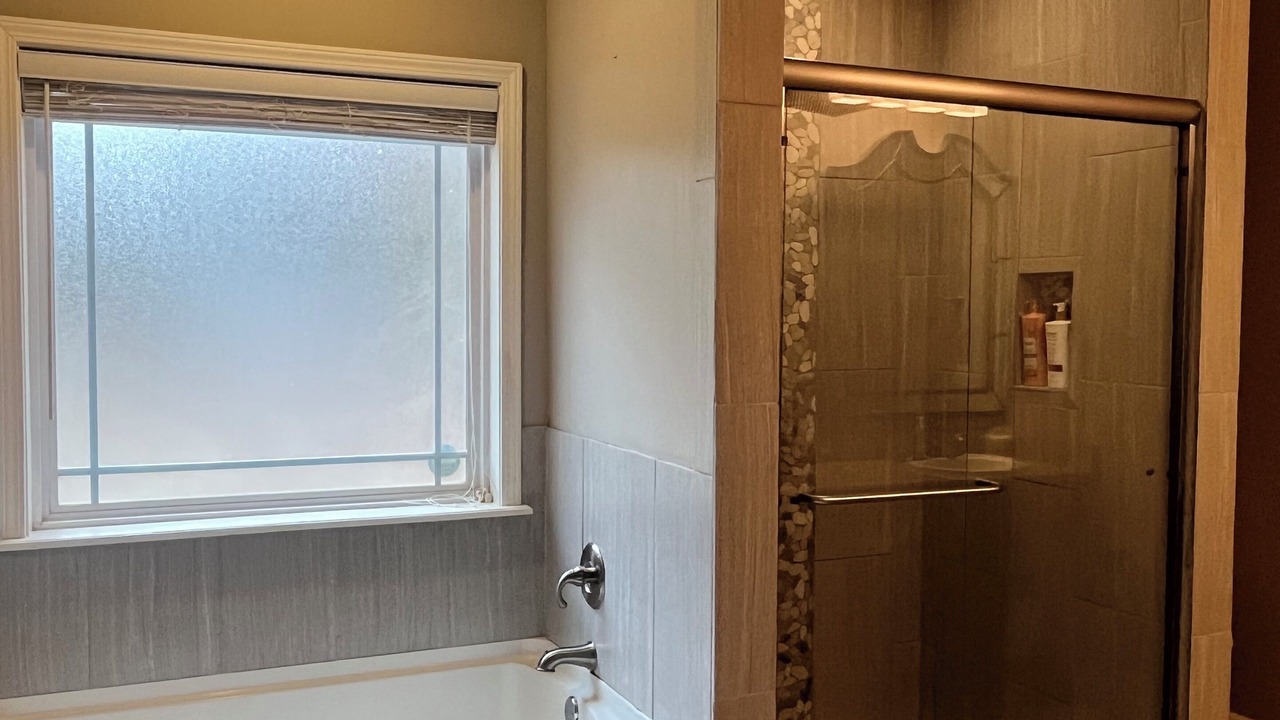 Photo of Bathroom in White Hall