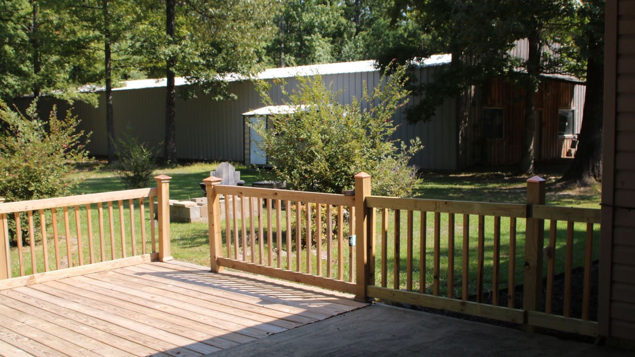 Photo of Outdoor in White Hall