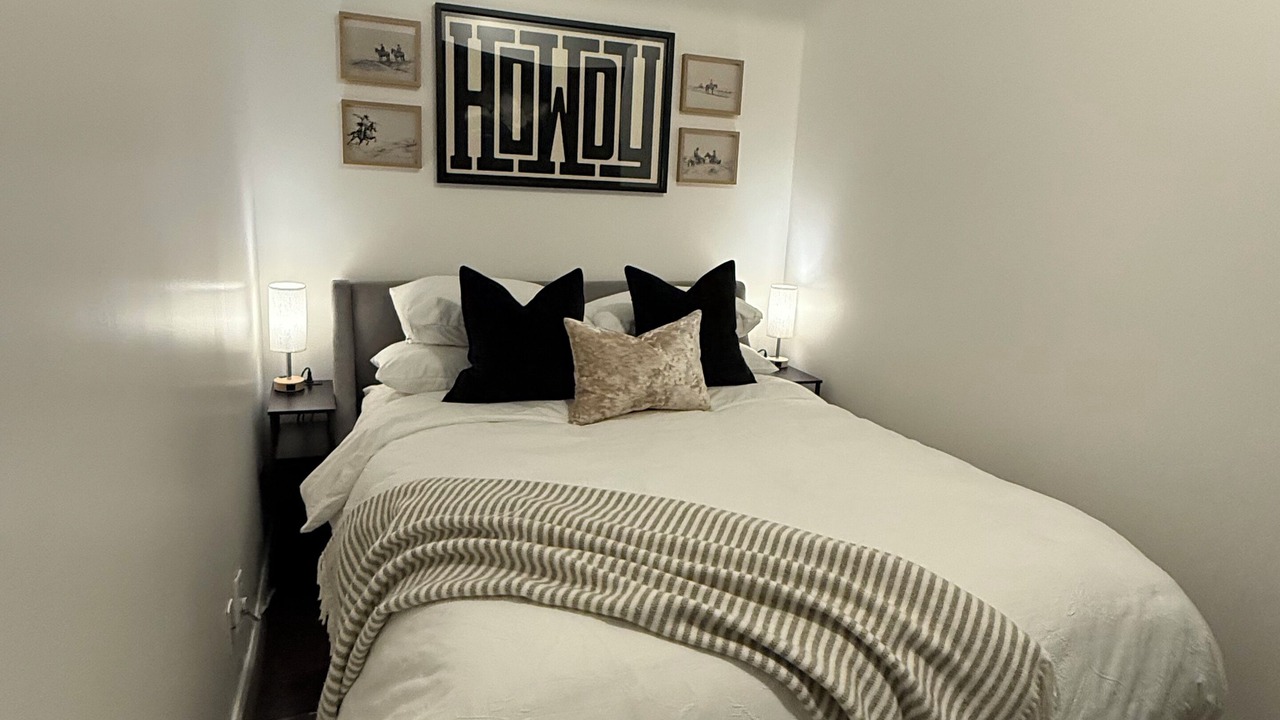 Photo of Bedroom in Beltline